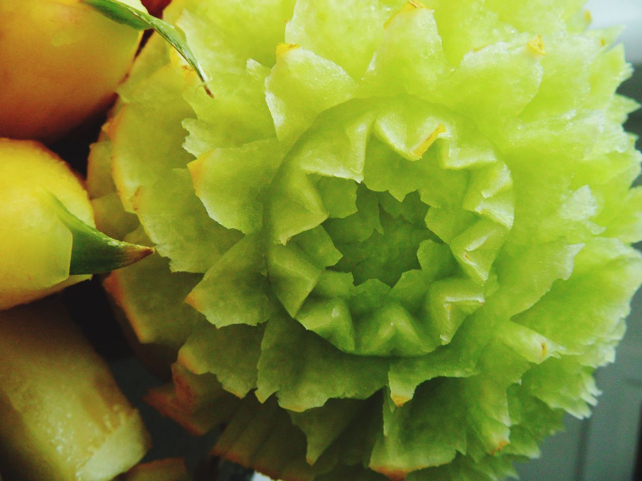 freshness, green color, leaf, close-up, growth, food and drink, full frame, indoors, food, healthy eating, high angle view, plant, nature, backgrounds, yellow, natural pattern, beauty in nature, no people, fragility, fruit