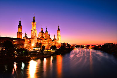 Sunset at basilica de nuestra senora del pilar and ebro river, zaragoza, aragon, spain