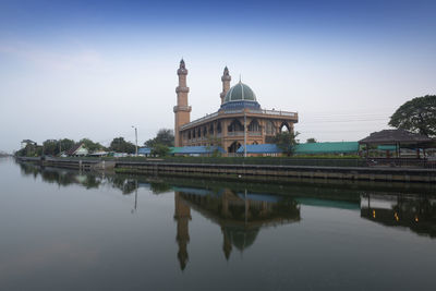 Reflection of building in lake