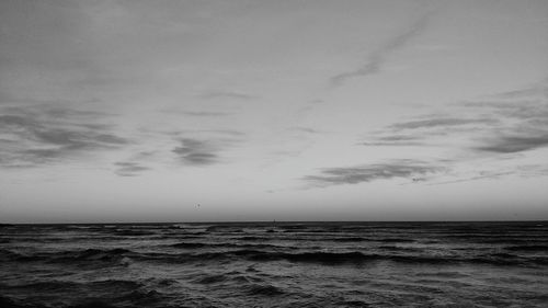 Black and white seascape with waves