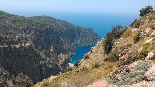 Scenic view of sea and mountains