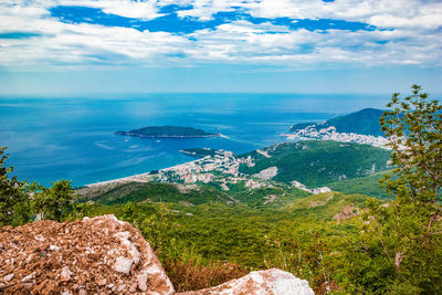 Beautiful panoramic landscape of adriatic sea, island of saint nicholas, mountains on coast budva 