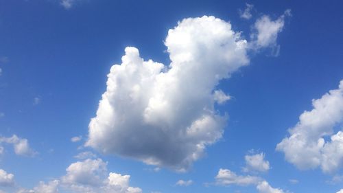 Low angle view of cloudscape