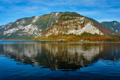 Hallstatter see lake mountain lake in austria