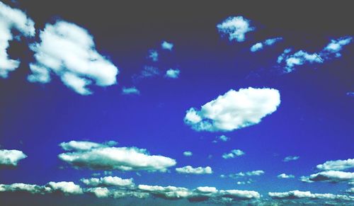 Low angle view of cloudy sky