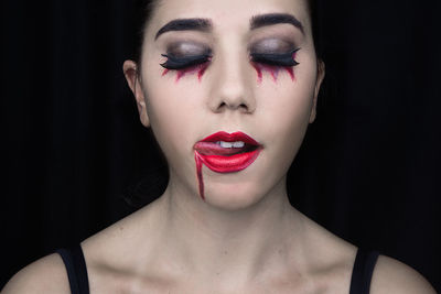 Woman wearing halloween make-up