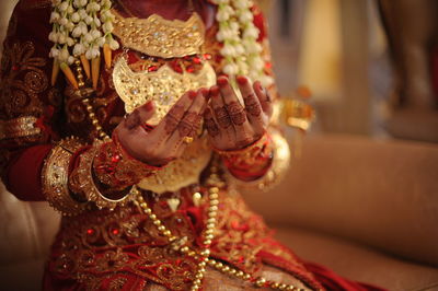 The bride praying to god