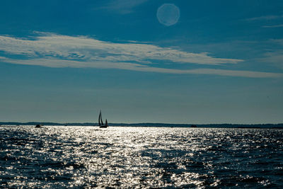 Sailboats in sea against sky at bassin d arcachon