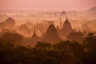 Bagan - myanmar - dawn in the mist