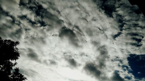 Low angle view of cloudy sky