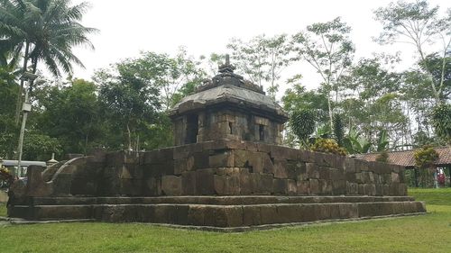 Old ruins of temple against sky