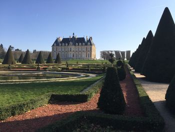 Panoramic view of historical building against sky