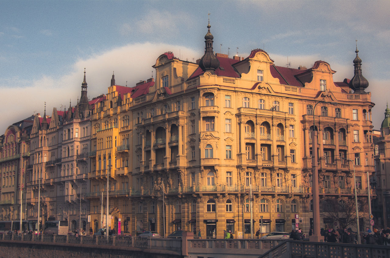 building exterior, architecture, built structure, sky, building, city, cloud - sky, travel destinations, nature, the past, history, travel, day, tourism, facade, outdoors, low angle view, window, no people, gothic style, spire