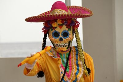Close-up person wearing mask 