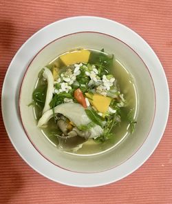 Spicy vegetable soup with ant eggs