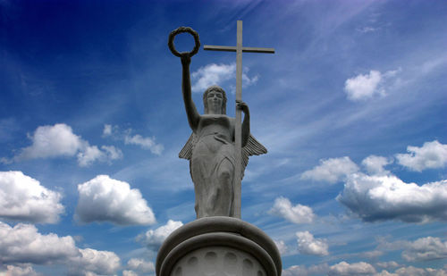 Victory with laurel crowns,sanatorium in essentuki,caucasus,russia.