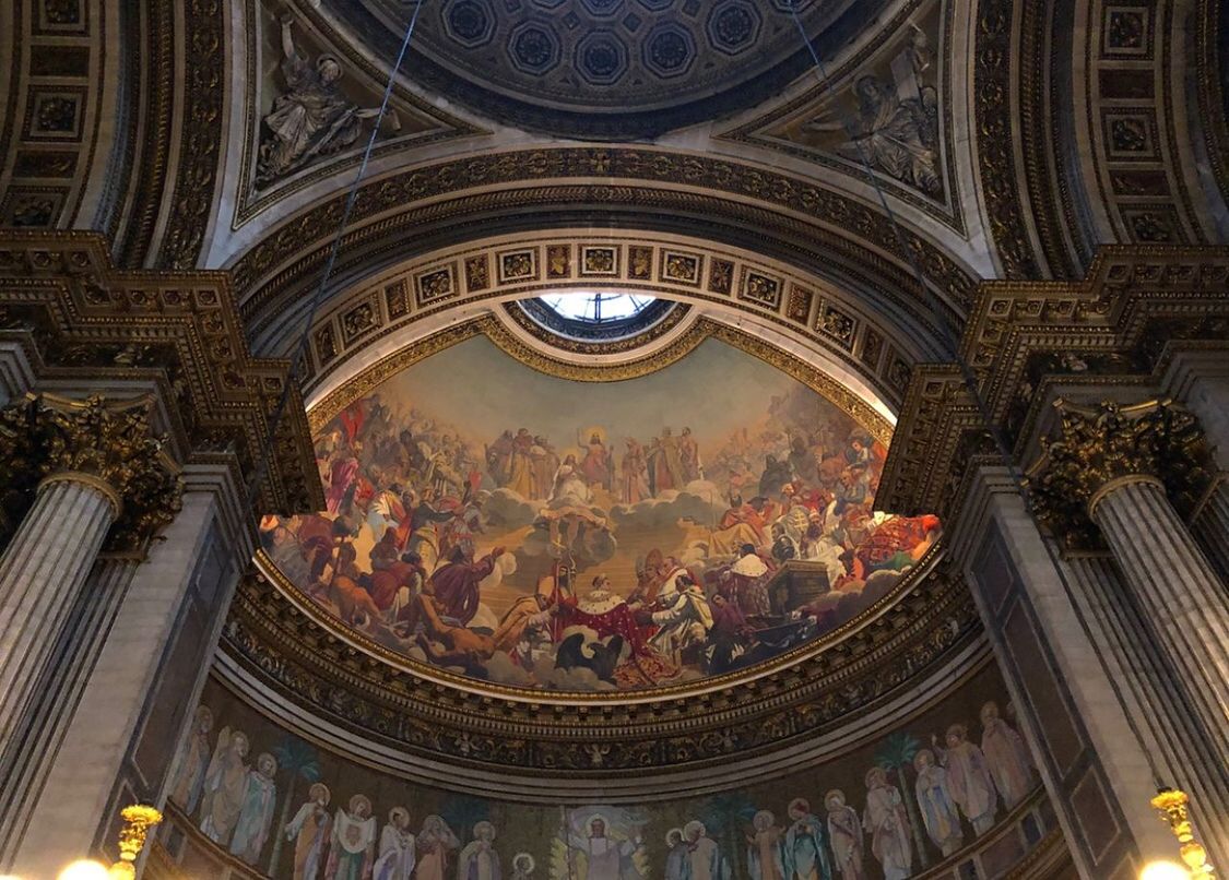architecture, built structure, indoors, religion, spirituality, belief, low angle view, human representation, art and craft, place of worship, building, mural, representation, history, the past, ceiling, female likeness, no people, ornate, architectural column, fresco, cupola, angel
