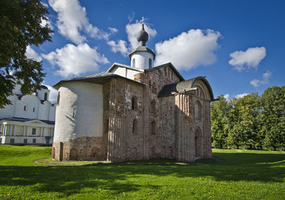 The church of st paraskeva piatnitsa, novgorod, russia