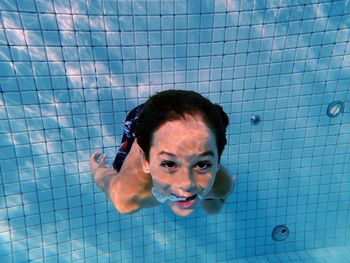 Portrait of woman in swimming pool