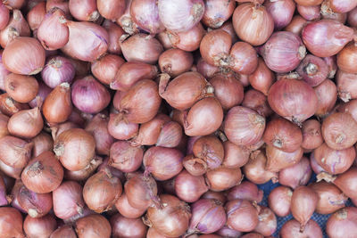 Full frame shot of onions