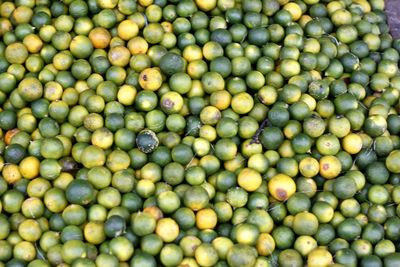 Full frame shot of apples