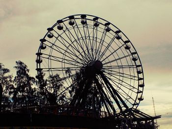 ferris wheel