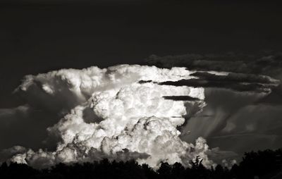 Low angle view of cloudy sky