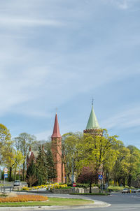 View of temple building against sky