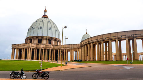 View of cathedral of building against sky