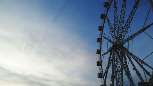 Low angle view of cloudy sky