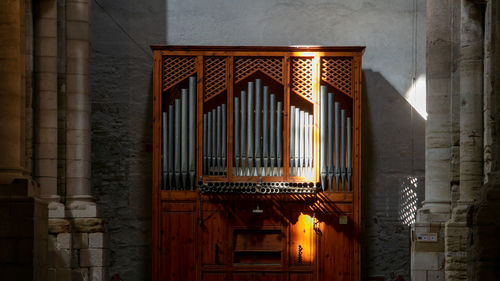 An abandoned organ in an abandoned church