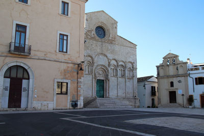 Piazza duomo, the cathedral, the chapel of sant'anna and the bishop's palace