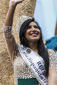 Portrait of a smiling young woman