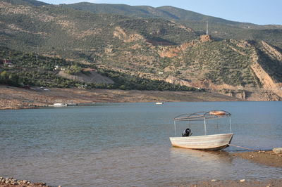 Scenic view of sea and mountains