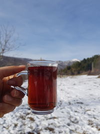 Tea in the snow