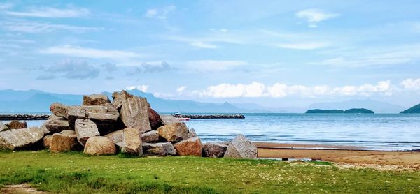 Scenic view of sea against sky