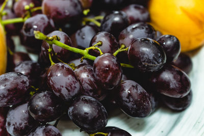 Close-up of grapes