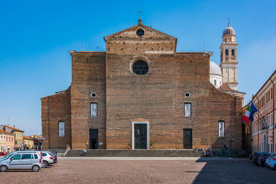 The abbey of santa giustina is a 10th-century benedictine abbey complex located  in central padua