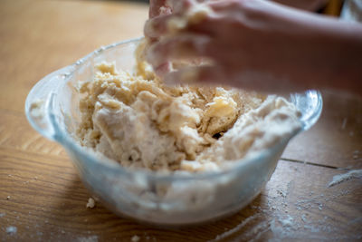 Close-up of noodles in bowl on table