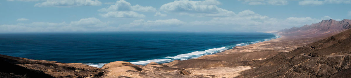 The cofete beach on the west coast