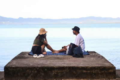 Talks by the sea