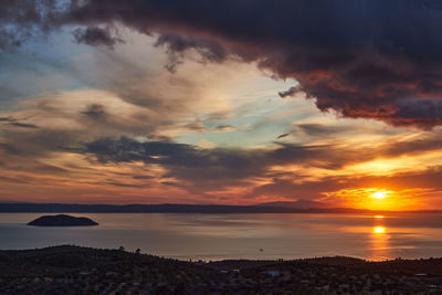 Picturesque sunset in prathenonas, sythonia with view to cassandra - halkidiki, greece