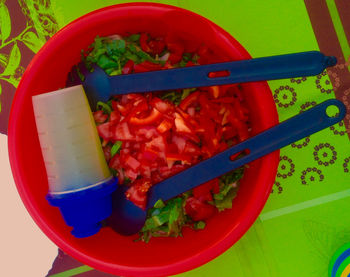 Close-up of tomatoes in bowl