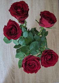 Close-up of rose bouquet