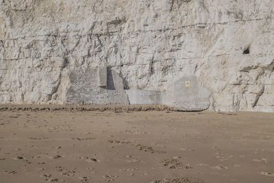 Text on sand