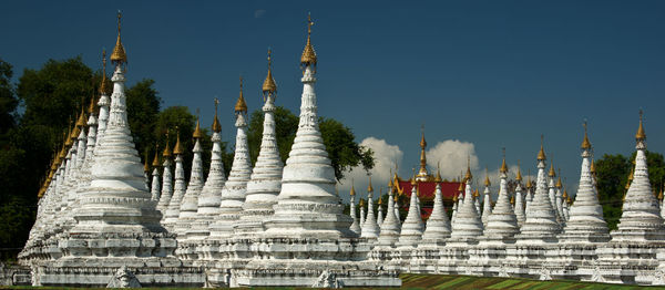 Panoramic view of temple against sky