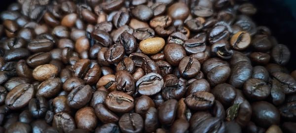 Full frame shot of coffee beans