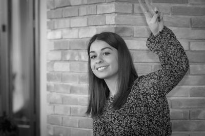 Portrait of a smiling young woman