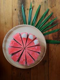 High angle view of sliced in bowl on table