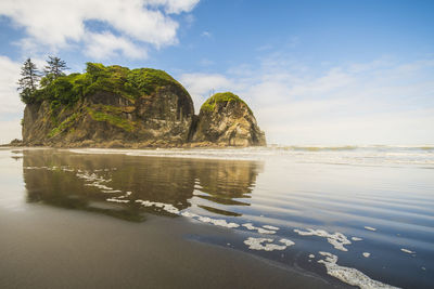 Ruby beach ocean reflection washington